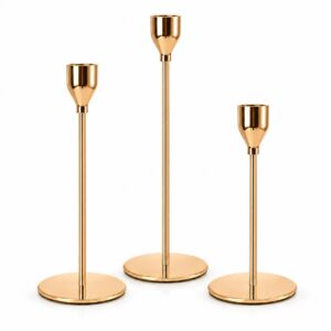 Set de 3 candelabros dorados metálicos de diferentes alturas para decoración