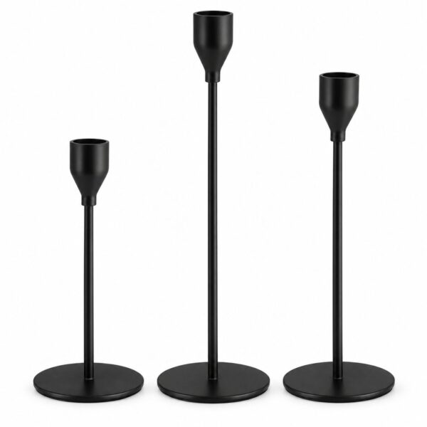 Set de 3 candelabros negros metálicos de diferentes alturas para decoración